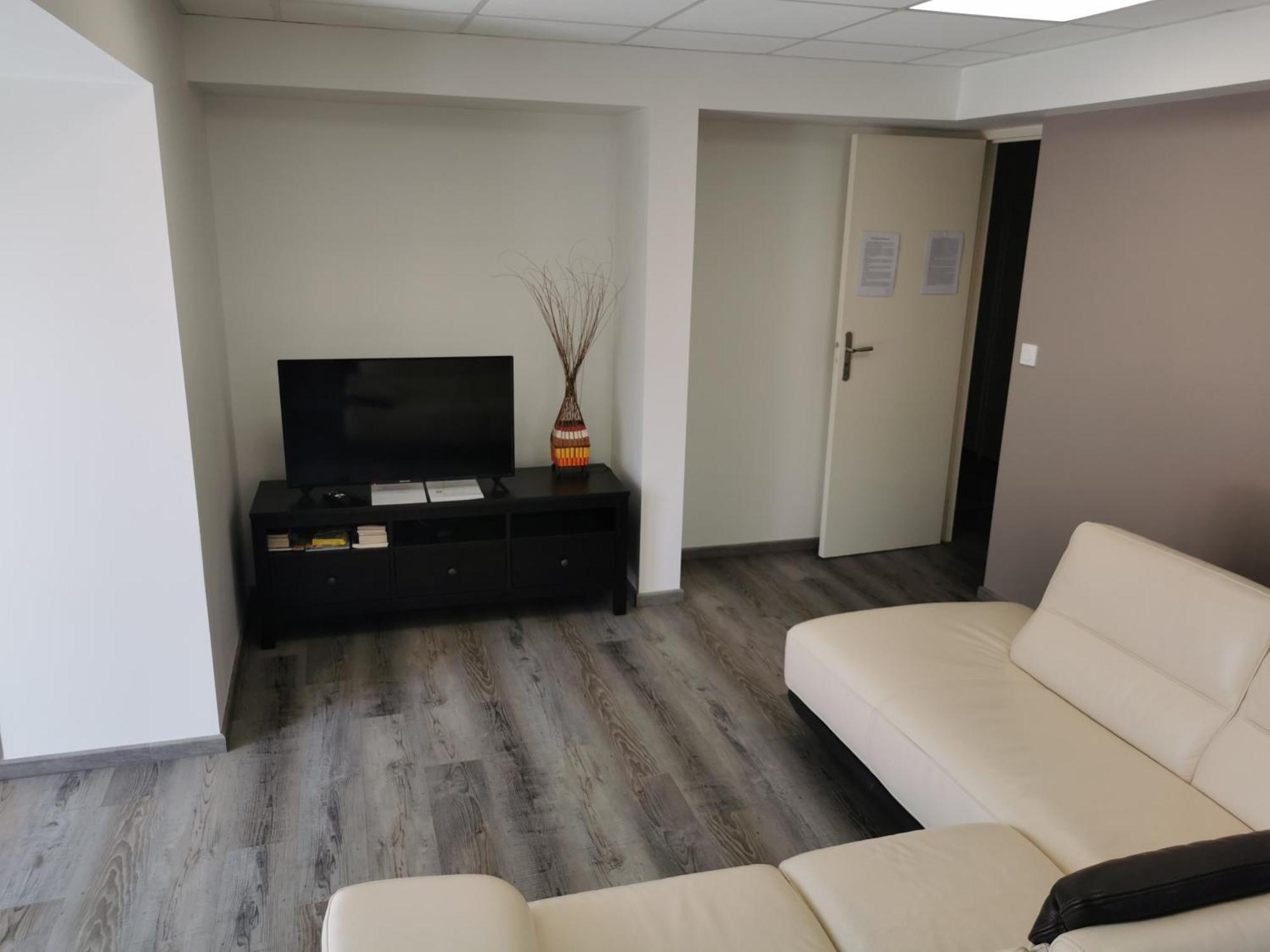 Logement Spacieux Rez-De-Chaussee, Jardin, Stationnement Devant, A 5 Minutes A Pied Du Centre De Sarlat Villa Exteriör bild